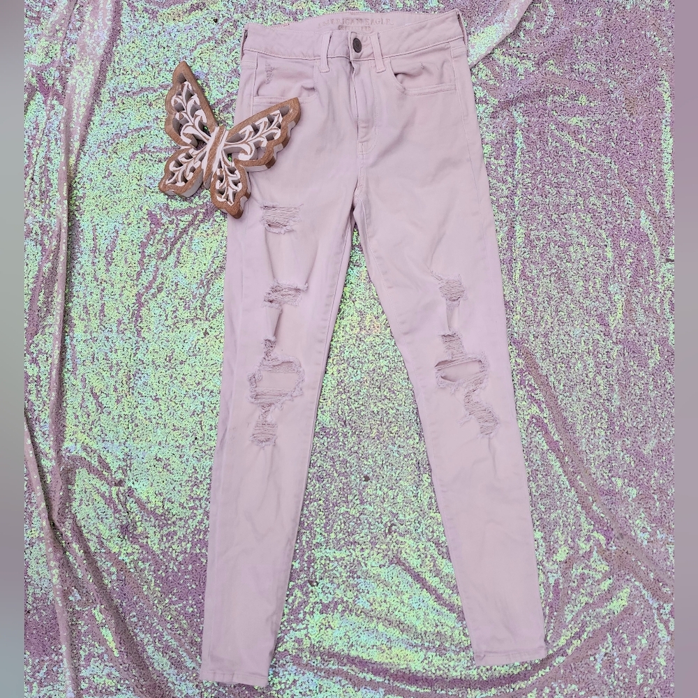 American Eagle Women's Distressed Jeans Cream Next Levek Stretch Hi-Rise Jegging